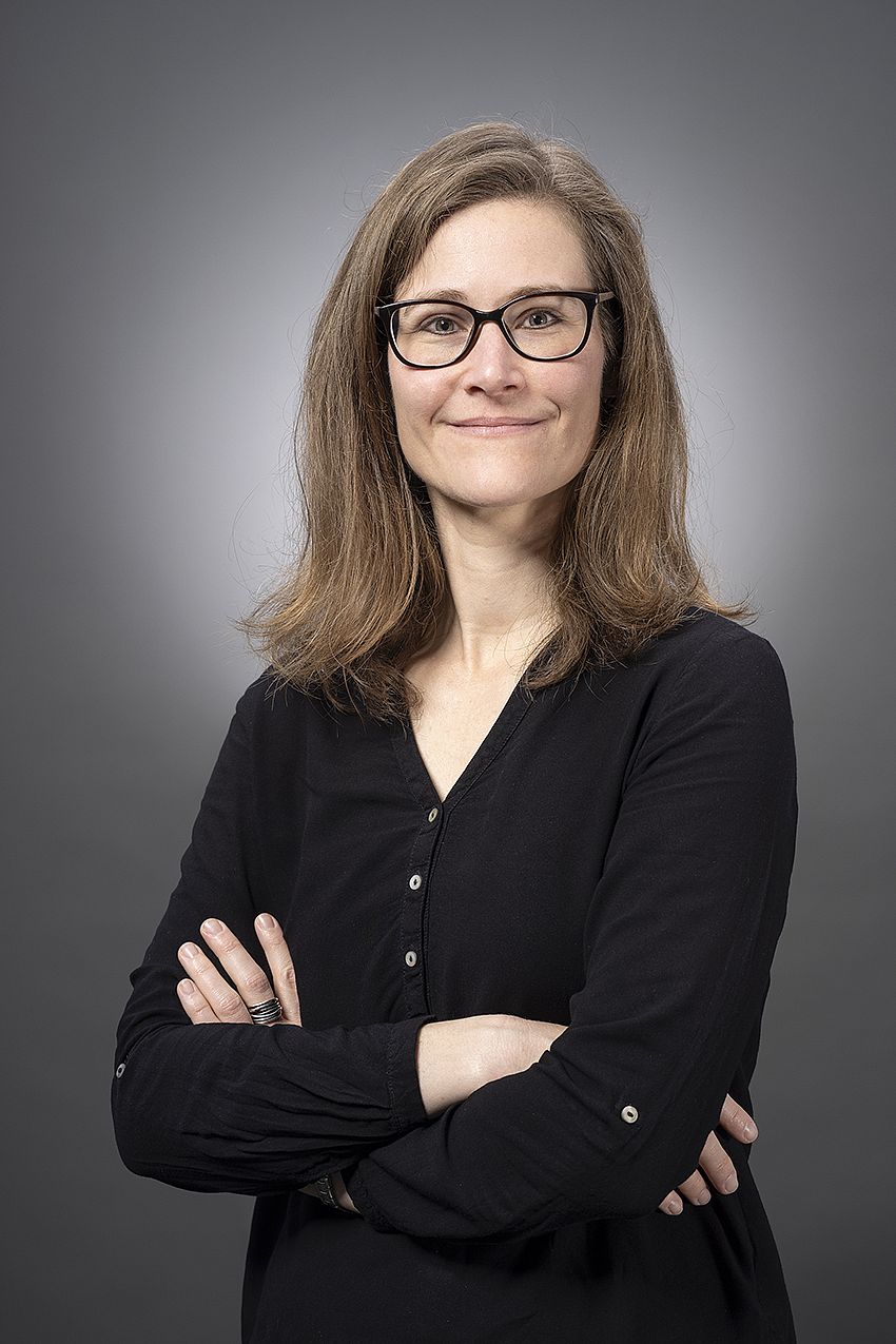Prof. Sonja Schmid